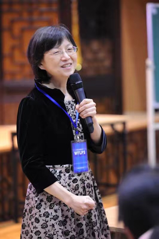 台湾名师李老师来校交流.jpg
