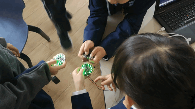 3.GIF