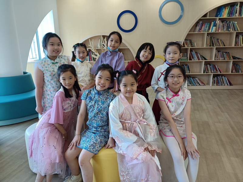 1632372751400812.jpg 集体.jpg