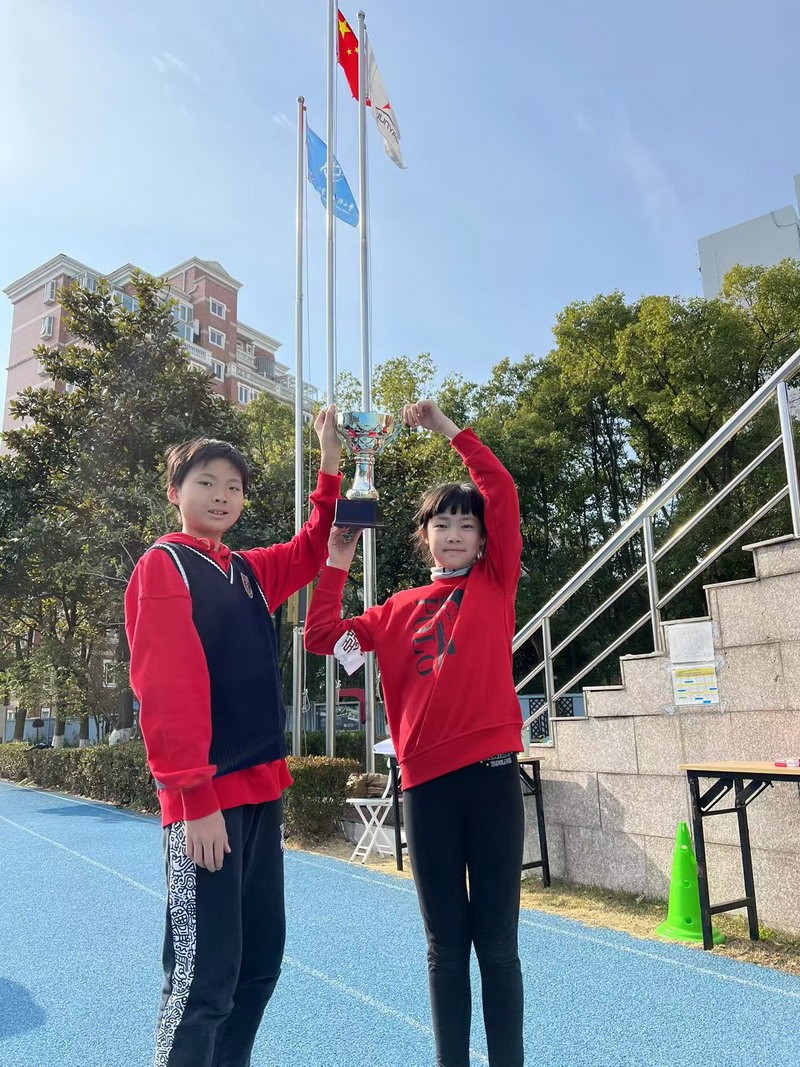 获胜队伍.jpg
