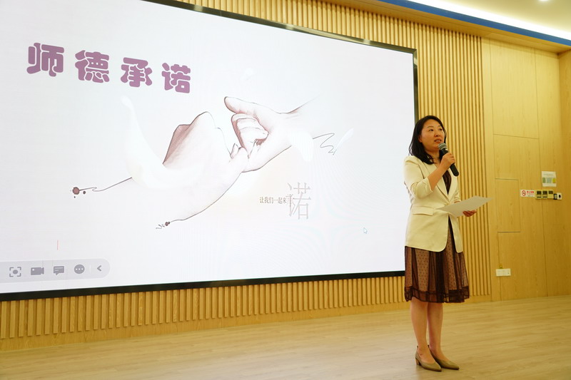 1694346221235980.jpg 陆校长.JPG